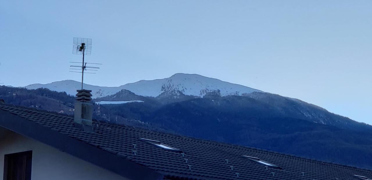 Le Chat A Pois Aosta Exterior foto